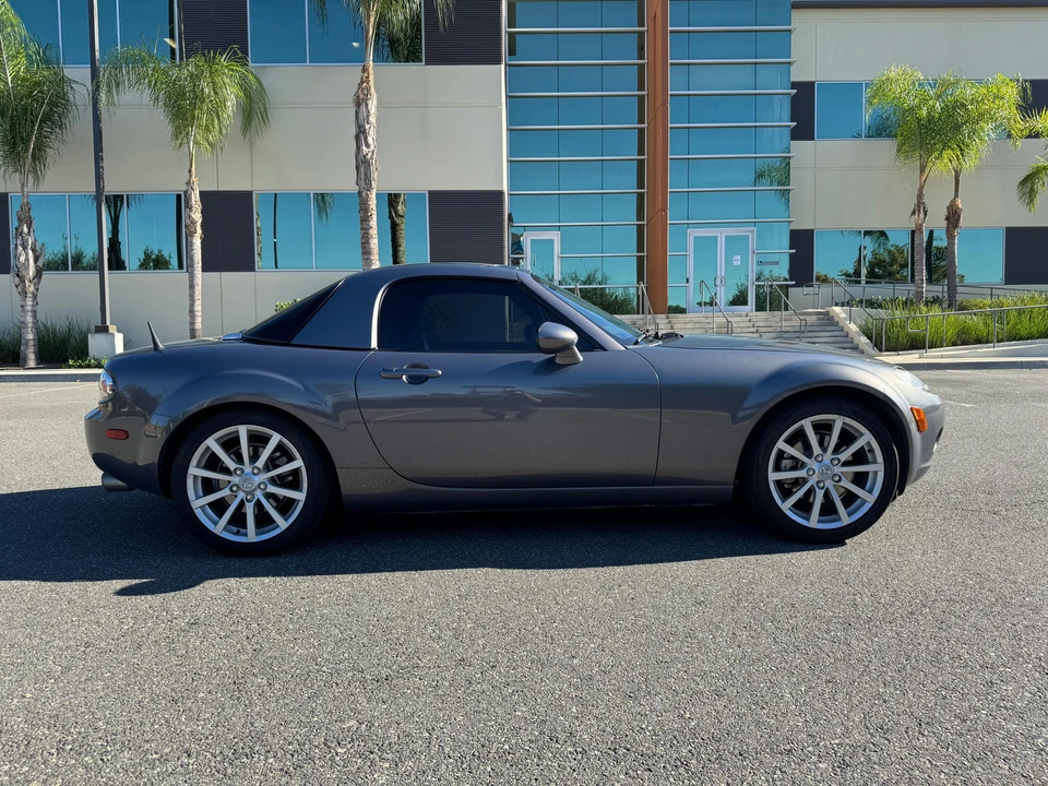 2006 Mazda NC MX-5 Miata - Image 11 of 31