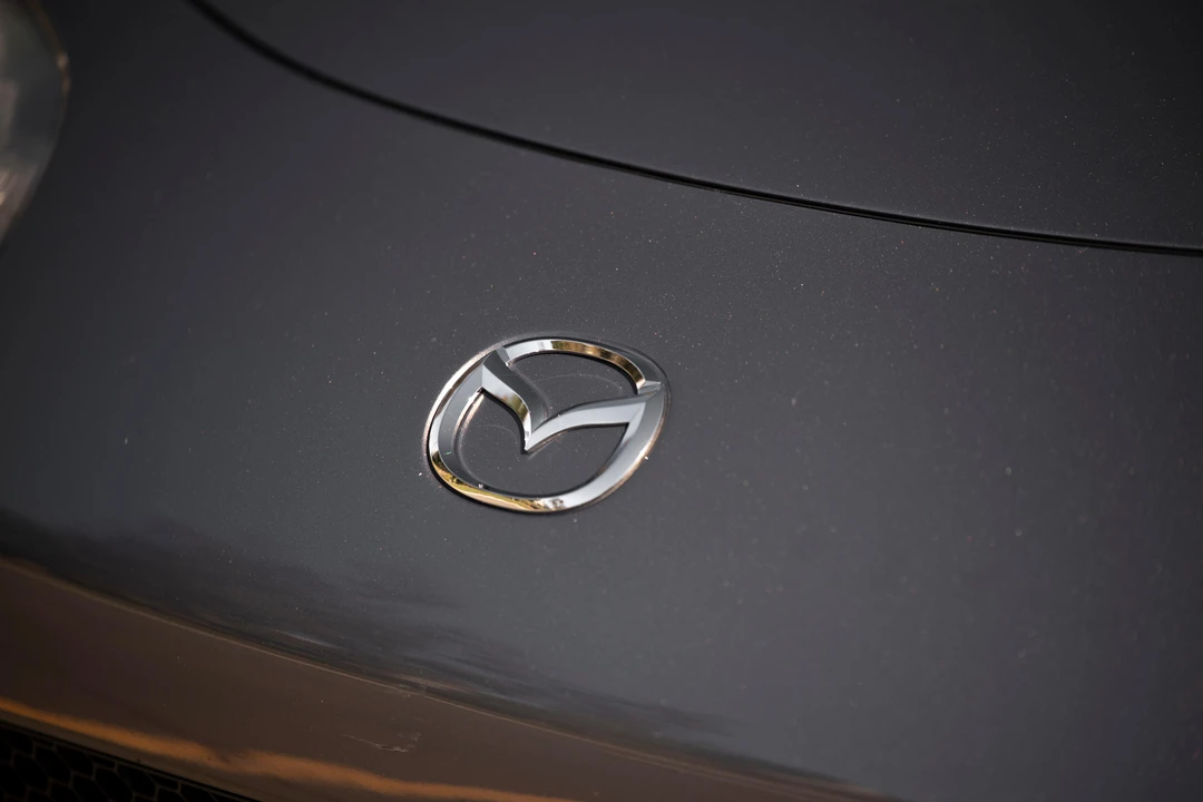 2006 Mazda NC MX-5 Miata - Image 16 of 31