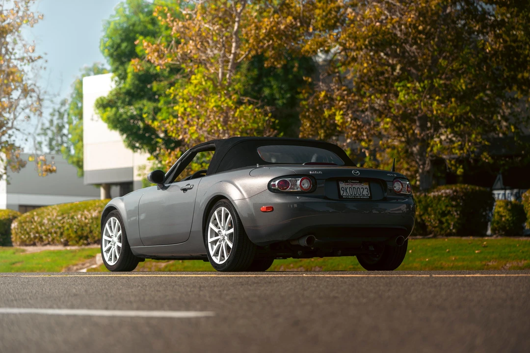 2006 Mazda NC MX-5 Miata - Image 9 of 31