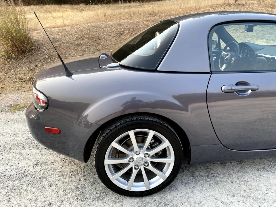 2006 Mazda NC MX-5 Miata - Image 18 of 20