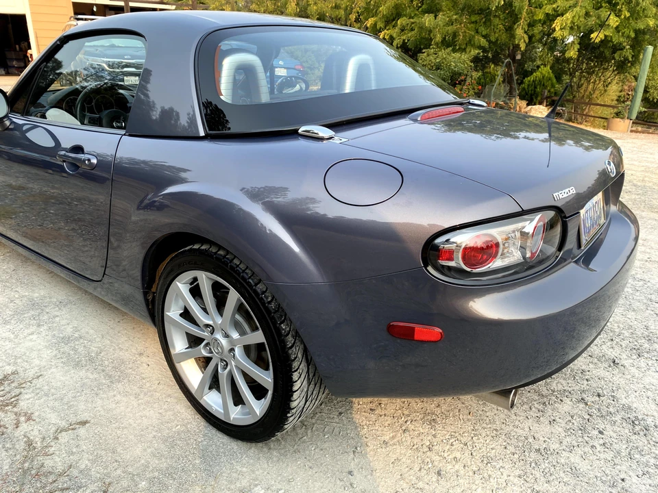 2006 Mazda NC MX-5 Miata - Image 10 of 20