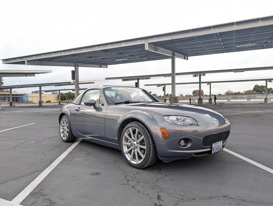 2006 Mazda NC MX-5 Miata - Image 28 of 31