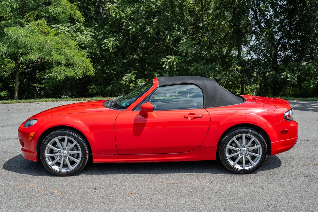 2006 Mazda NC MX-5 Miata - Image 13 of 31