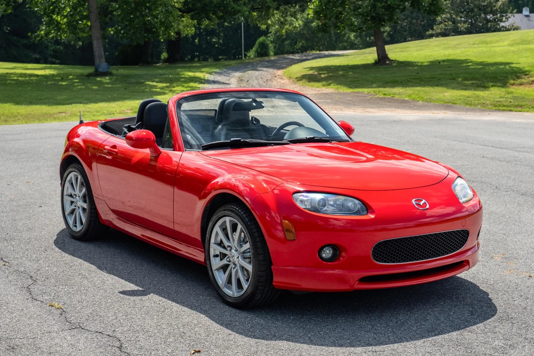 2006 Mazda NC MX-5 Miata - Image 10 of 31