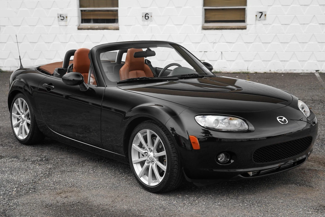 2006 Mazda NC MX-5 Miata - Image 18 of 31
