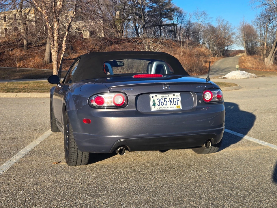 2006 Mazda NC MX-5 Miata - Image 18 of 31