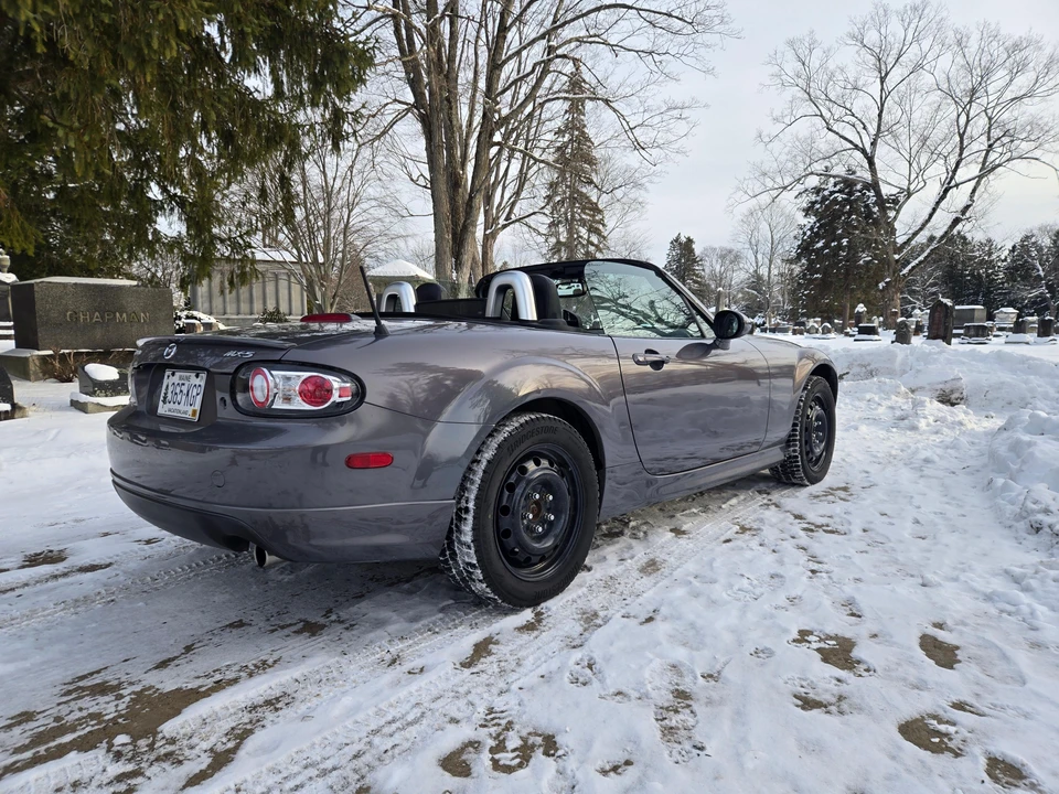 2006 Mazda NC MX-5 Miata - Image 11 of 31
