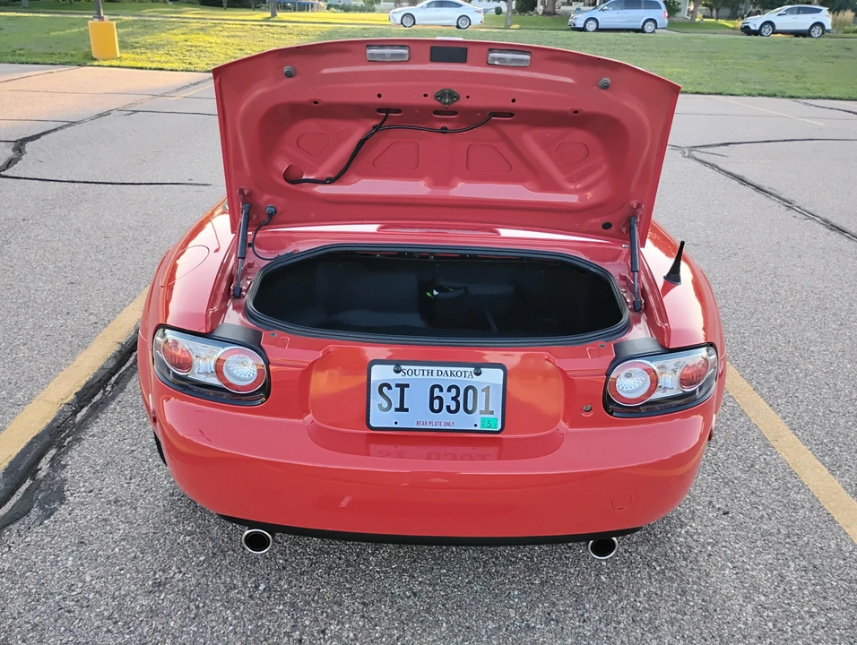 2006 Mazda NC MX-5 Miata - Image 12 of 31