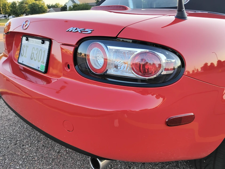 2006 Mazda NC MX-5 Miata - Image 21 of 31