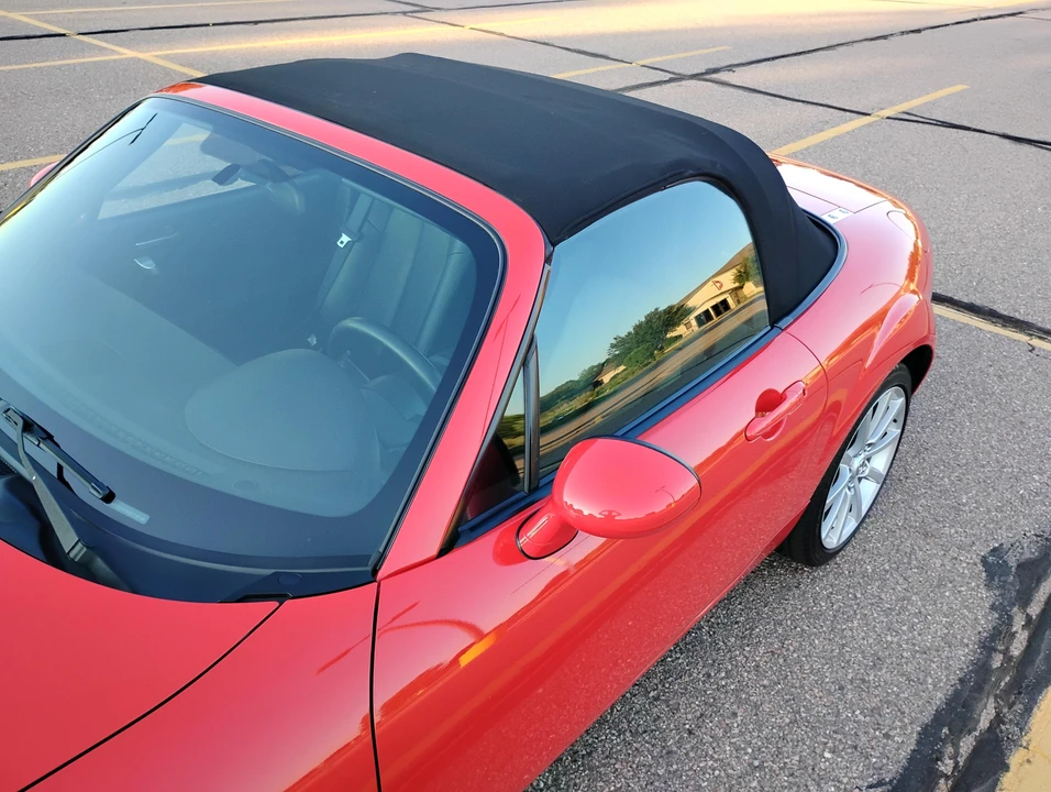 2006 Mazda NC MX-5 Miata - Image 18 of 31