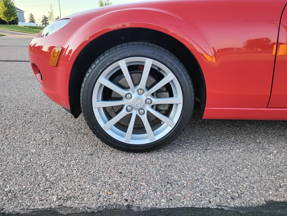 2006 Mazda NC MX-5 Miata - Image 28 of 31