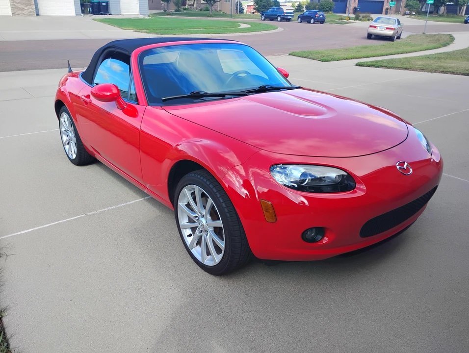 2006 Mazda NC MX-5 Miata - Image 11 of 31