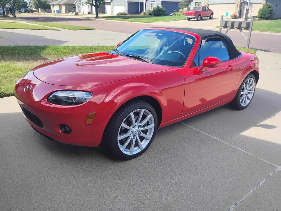 2006 Mazda NC MX-5 Miata - Image 10 of 31