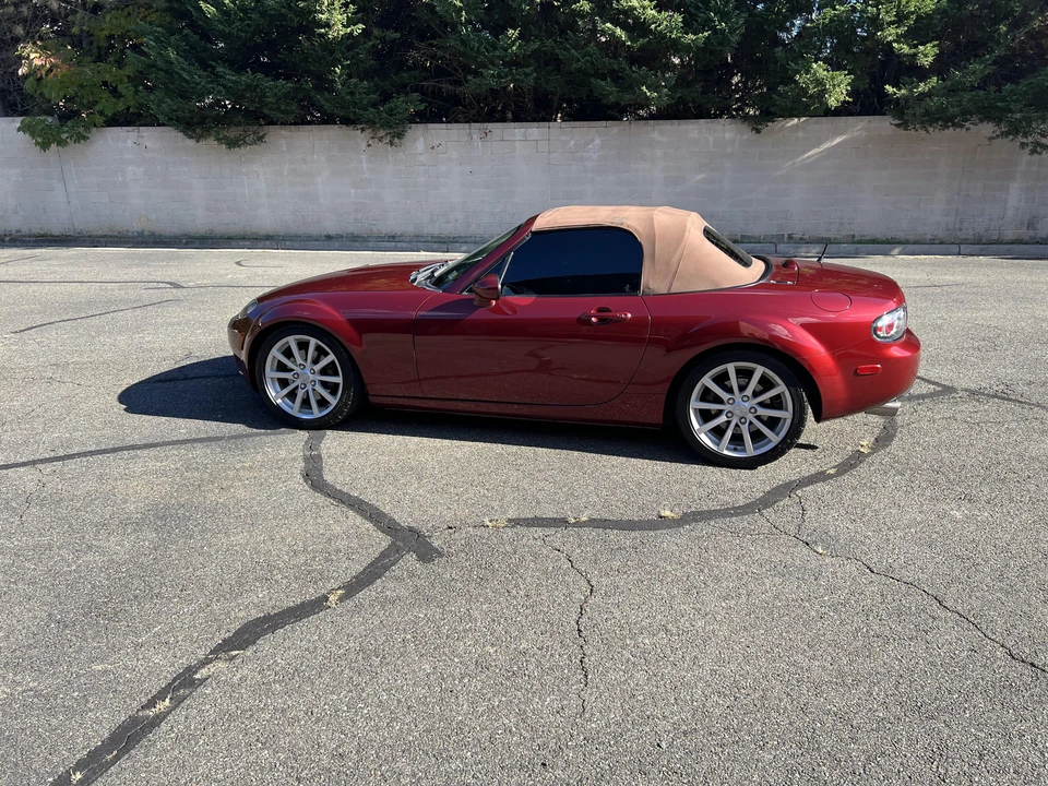 2006 Mazda NC MX-5 Miata - Image 11 of 31