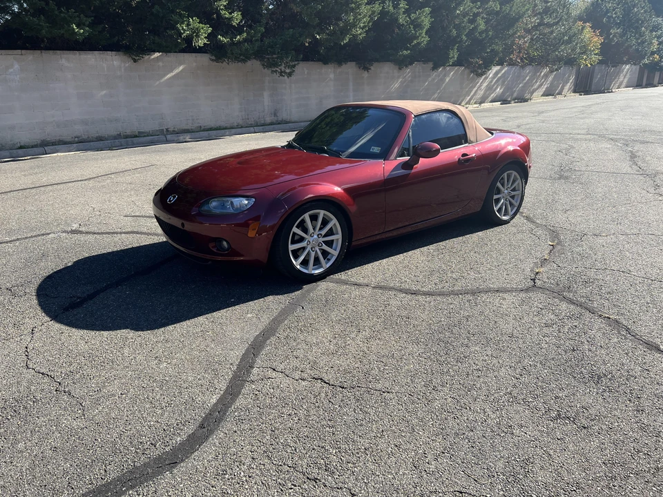 2006 Mazda NC MX-5 Miata - Image 8 of 31