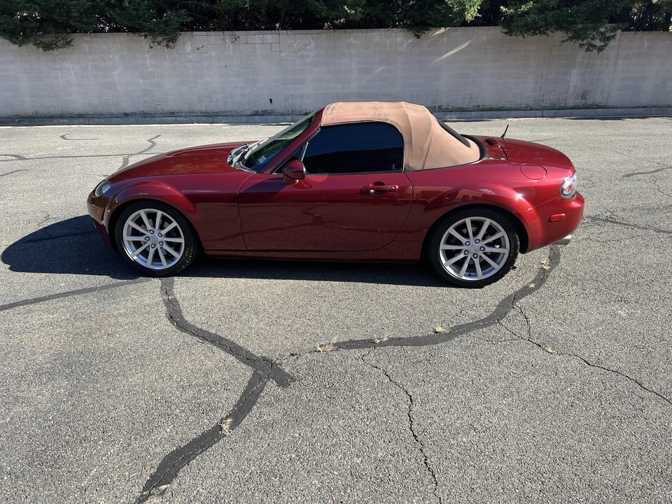 2006 Mazda NC MX-5 Miata - Image 10 of 31
