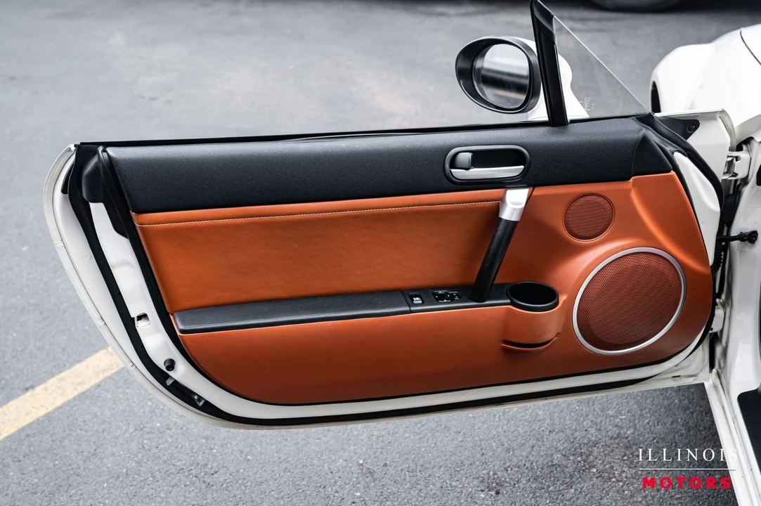 2006 Mazda NC MX-5 Miata - Image 14 of 21