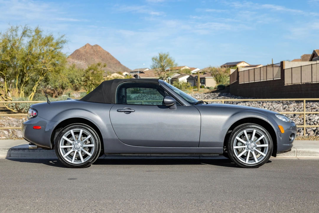 2006 Mazda NC MX-5 Miata - Image 14 of 31