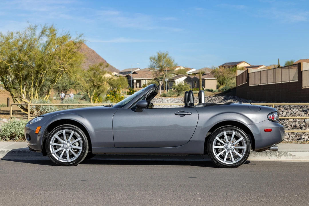 2006 Mazda NC MX-5 Miata - Image 3 of 31