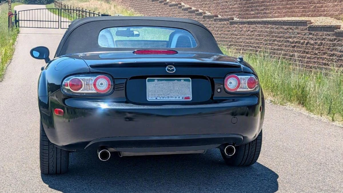2006 Mazda NC MX-5 Miata - Image 9 of 14