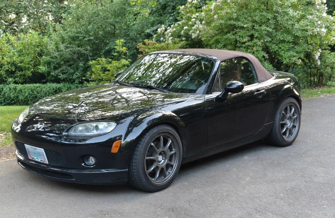 2006 Mazda NC MX-5 Miata - Image 3 of 3