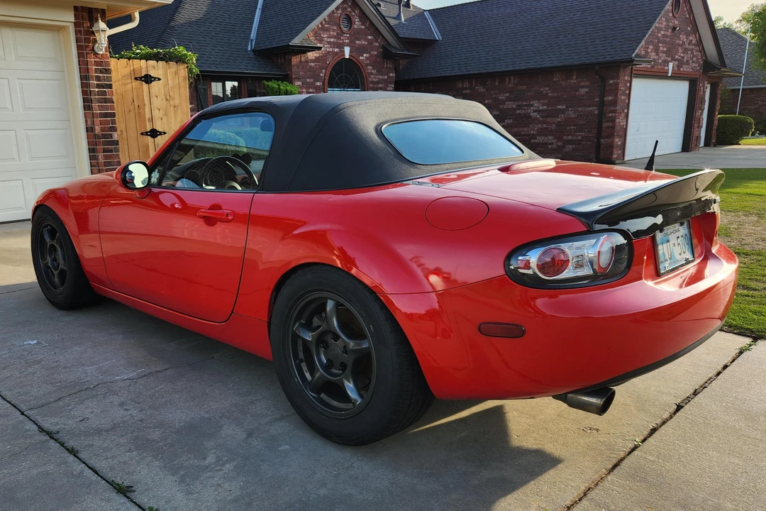 2006 Mazda NC MX-5 Miata - Image 4 of 31