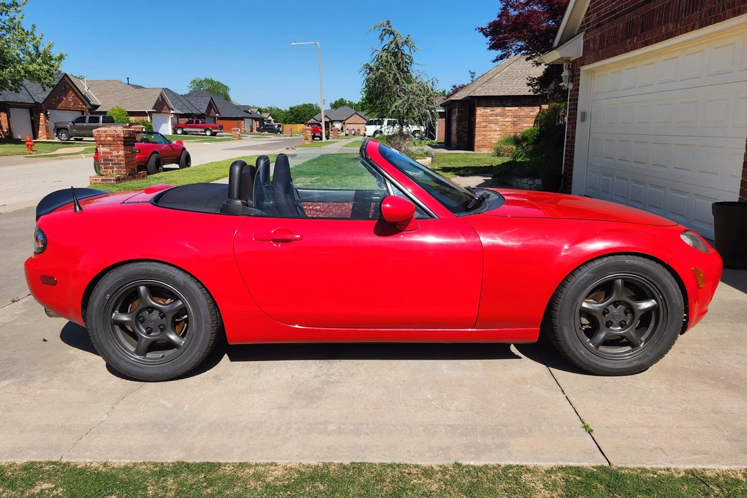 2006 Mazda NC MX-5 Miata - Image 3 of 31