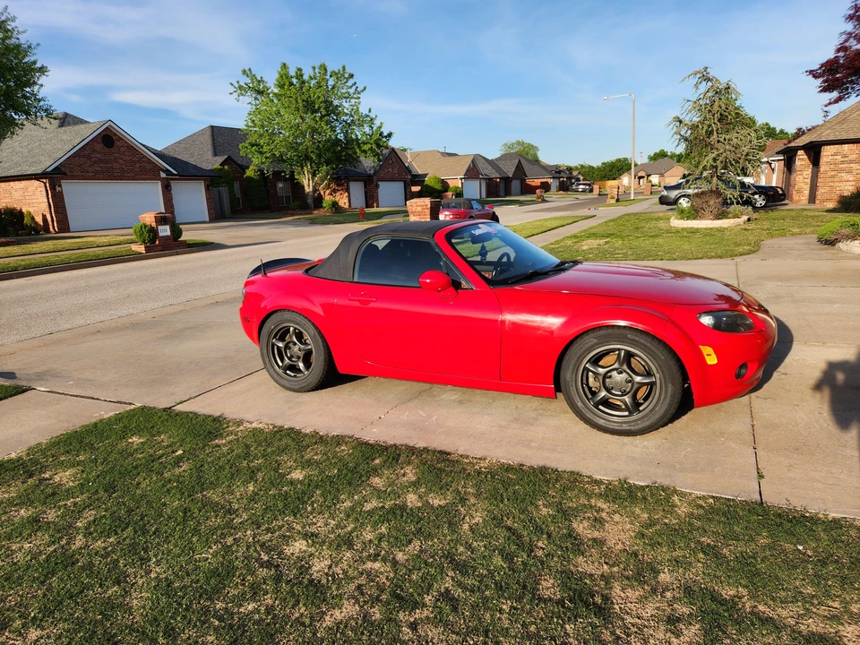 2006 Mazda NC MX-5 Miata - Image 14 of 31