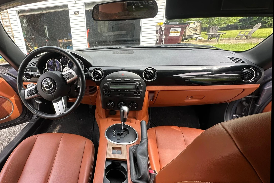 2006 Mazda NC MX-5 Miata - Image 25 of 31