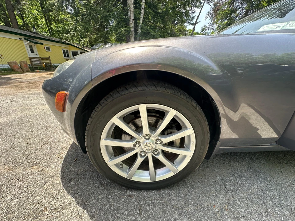 2006 Mazda NC MX-5 Miata - Image 21 of 31
