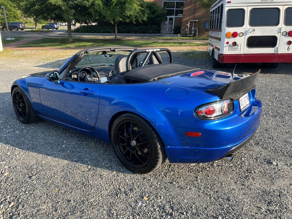 2006 Mazda NC MX-5 Miata - Image 12 of 31