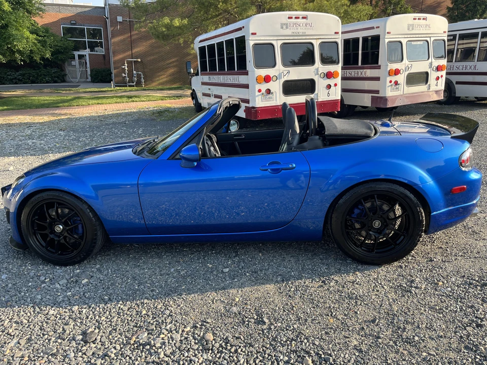 2006 Mazda NC MX-5 Miata - Image 10 of 31