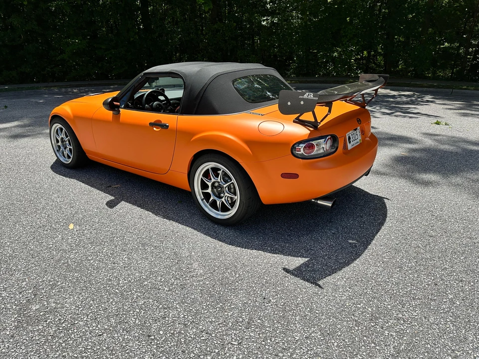 2006 Mazda NC MX-5 Miata - Image 23 of 31