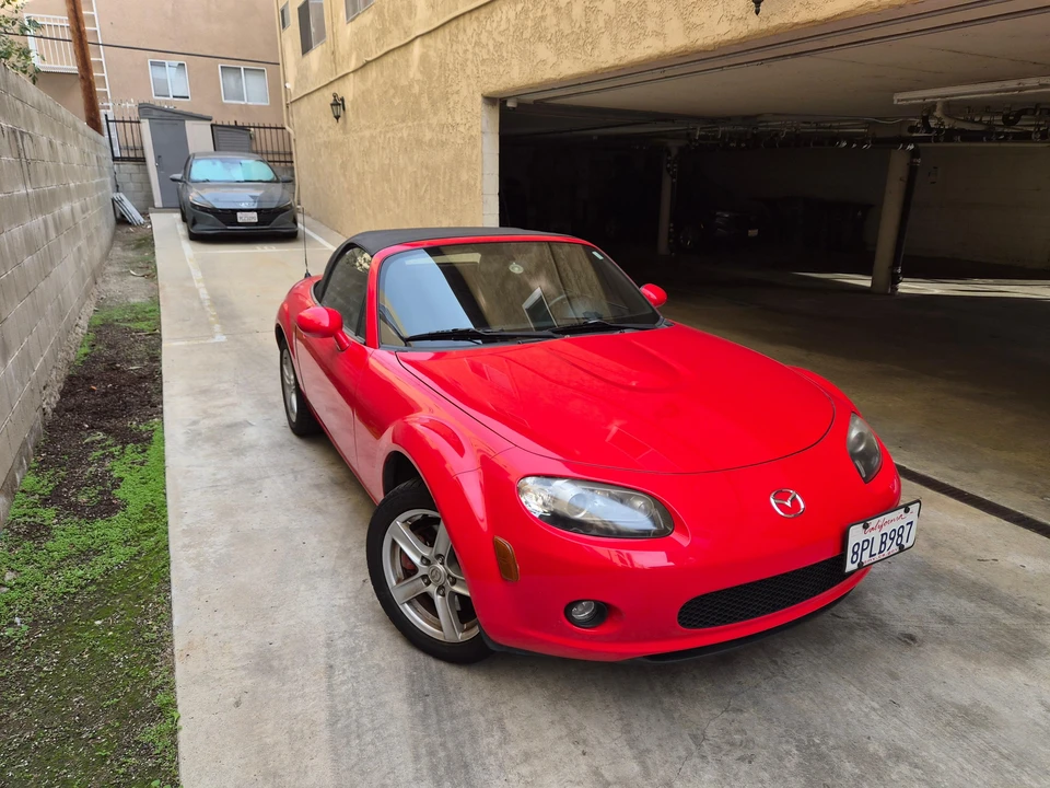 2006 Mazda NC MX-5 Miata - Image 18 of 31
