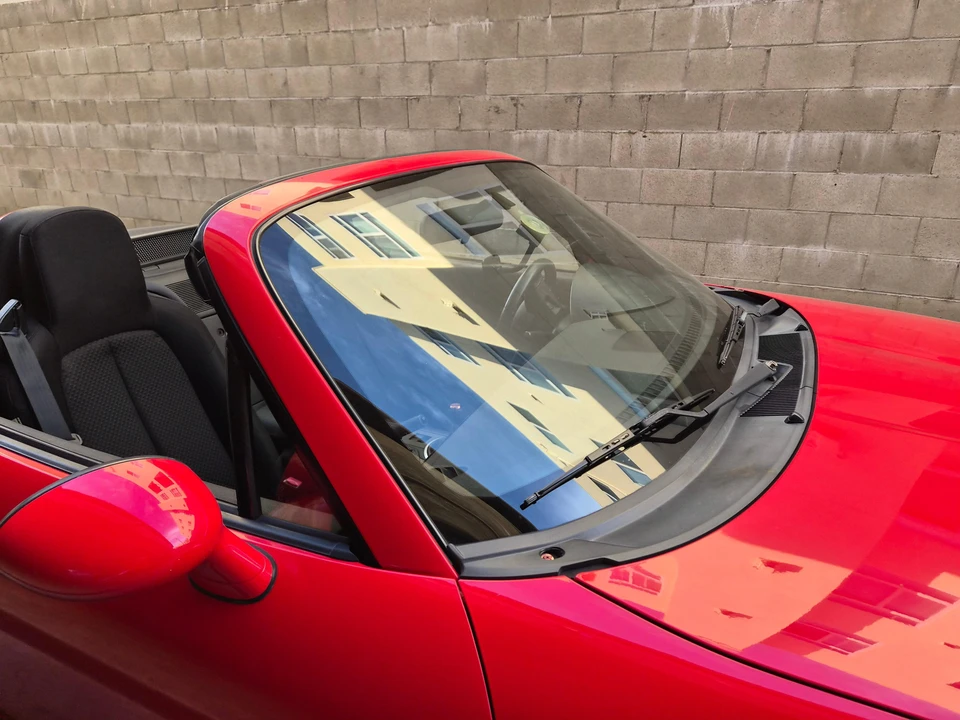 2006 Mazda NC MX-5 Miata - Image 27 of 31
