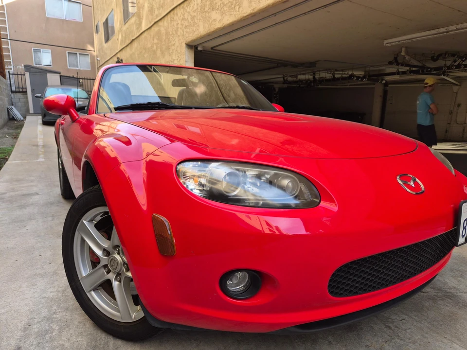 2006 Mazda NC MX-5 Miata - Image 28 of 31