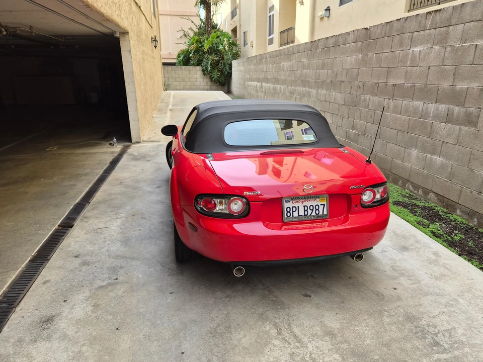 2006 Mazda NC MX-5 Miata - Image 15 of 31