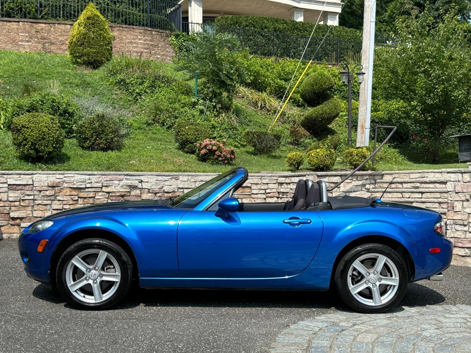 2006 Mazda NC MX-5 Miata - Image 9 of 31