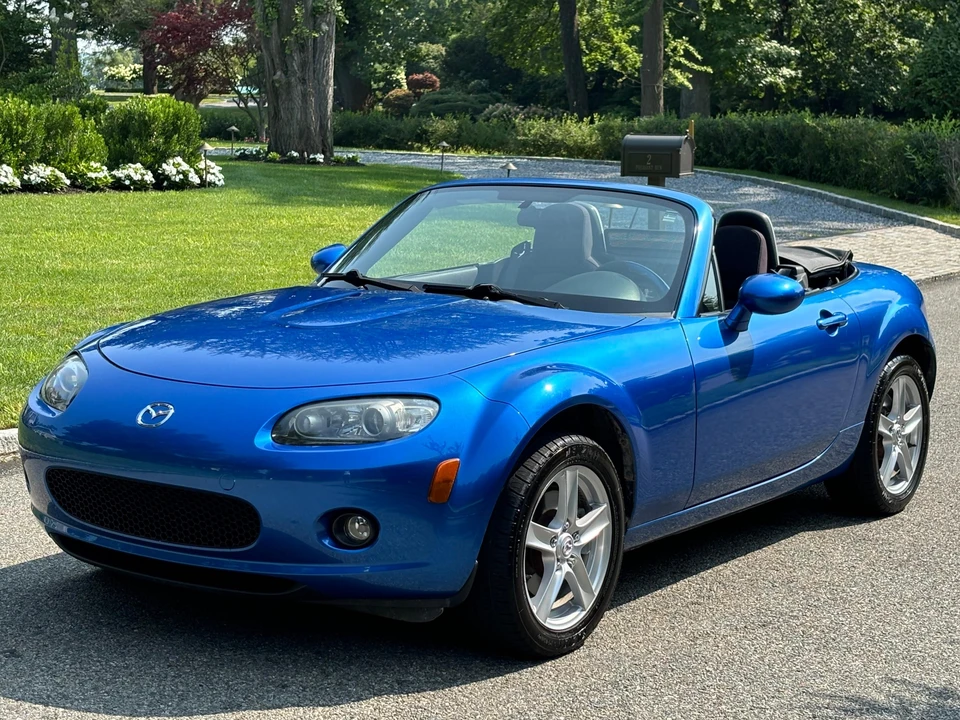 2006 Mazda NC MX-5 Miata - Image 7 of 31