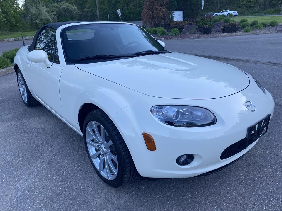 2006 Mazda NC MX-5 Miata - Image 30 of 31