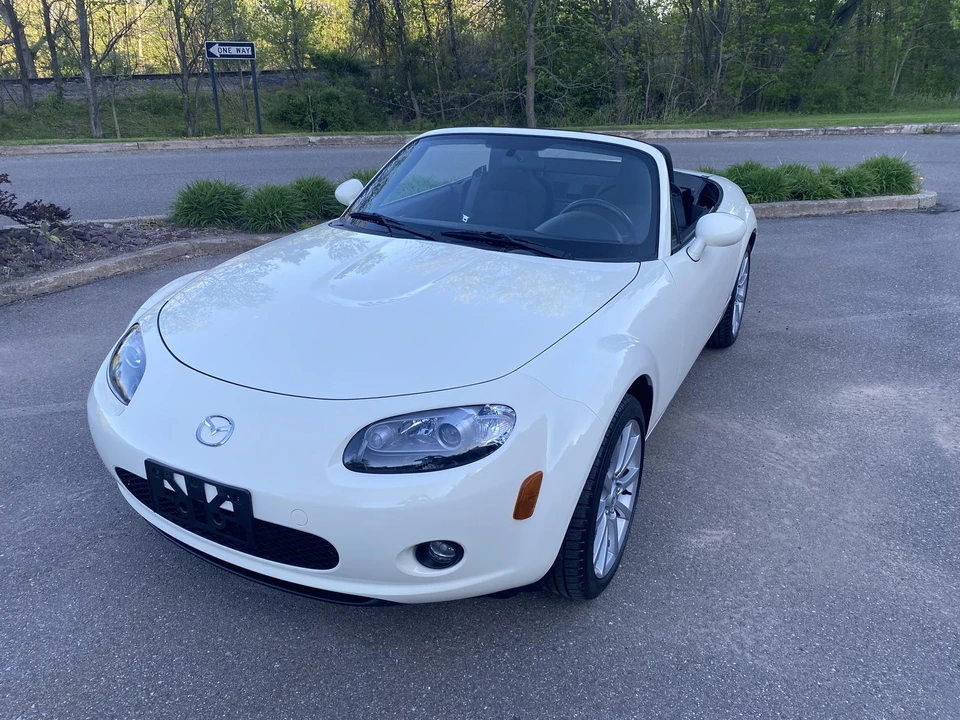 2006 Mazda NC MX-5 Miata - Image 7 of 31