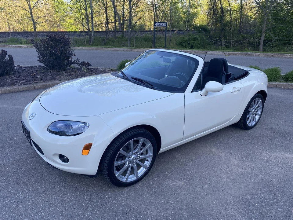2006 Mazda NC MX-5 Miata - Image 9 of 31