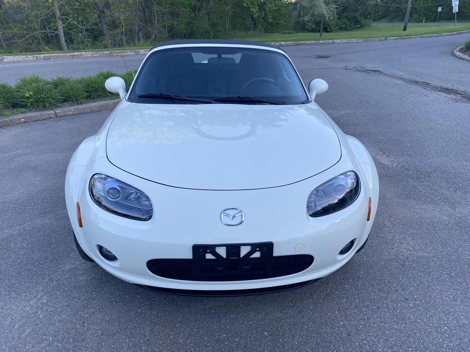 2006 Mazda NC MX-5 Miata - Image 18 of 31