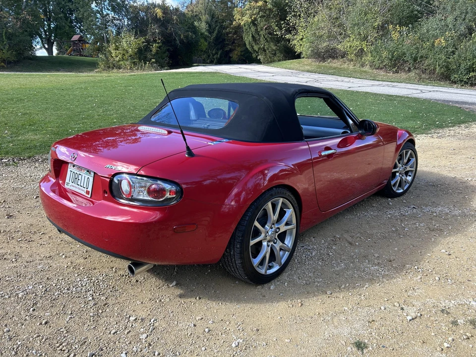 2006 Mazda NC MX-5 Miata - Image 19 of 31