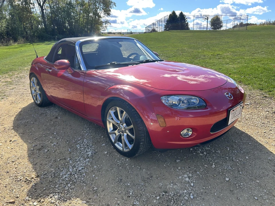 2006 Mazda NC MX-5 Miata - Image 22 of 31