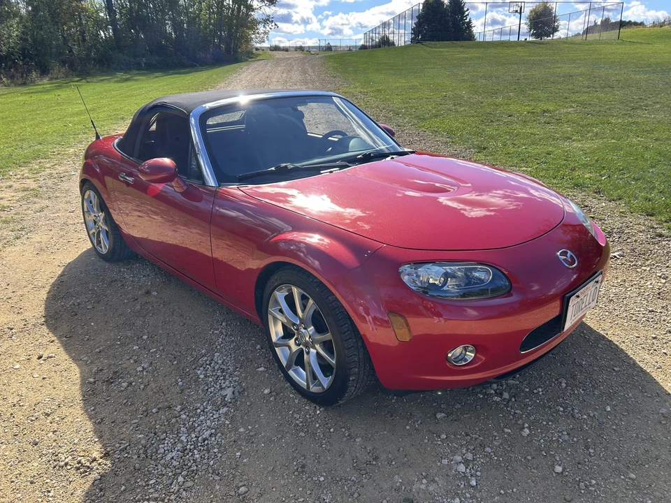 2006 Mazda NC MX-5 Miata - Image 24 of 31