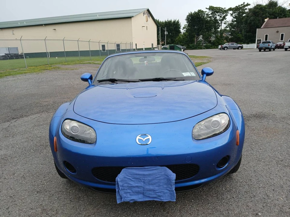 2006 Mazda NC MX-5 Miata - Image 2 of 15