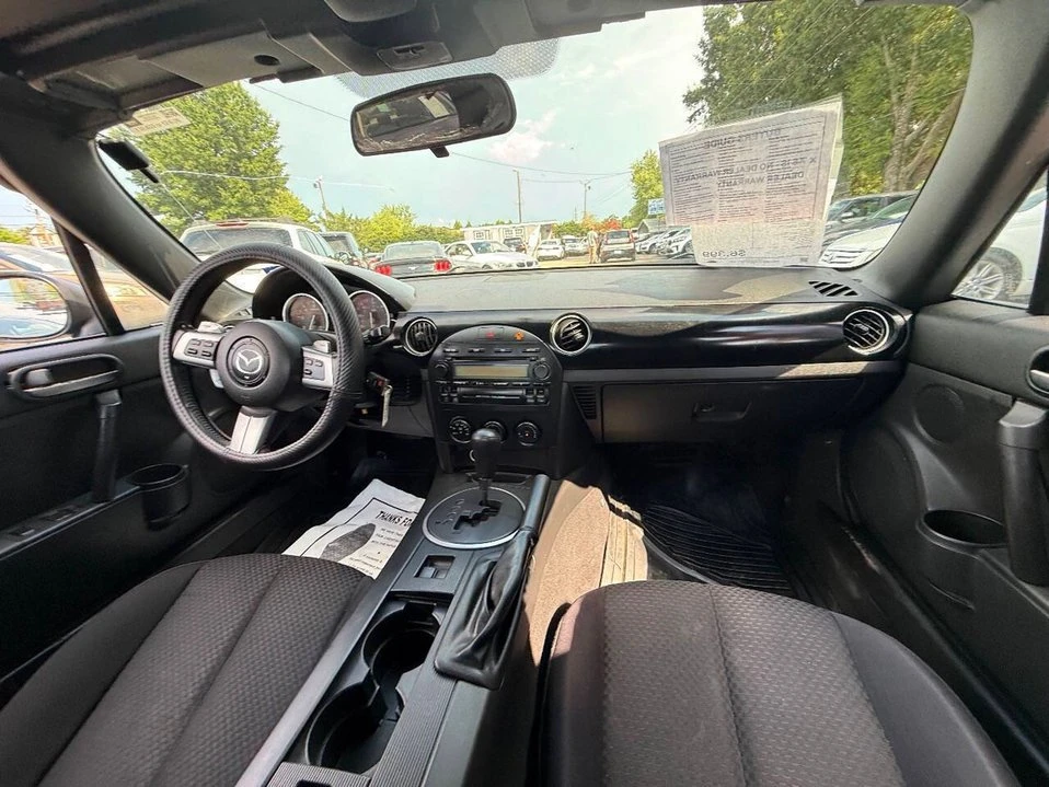 2006 Mazda NC MX-5 Miata - Image 11 of 20
