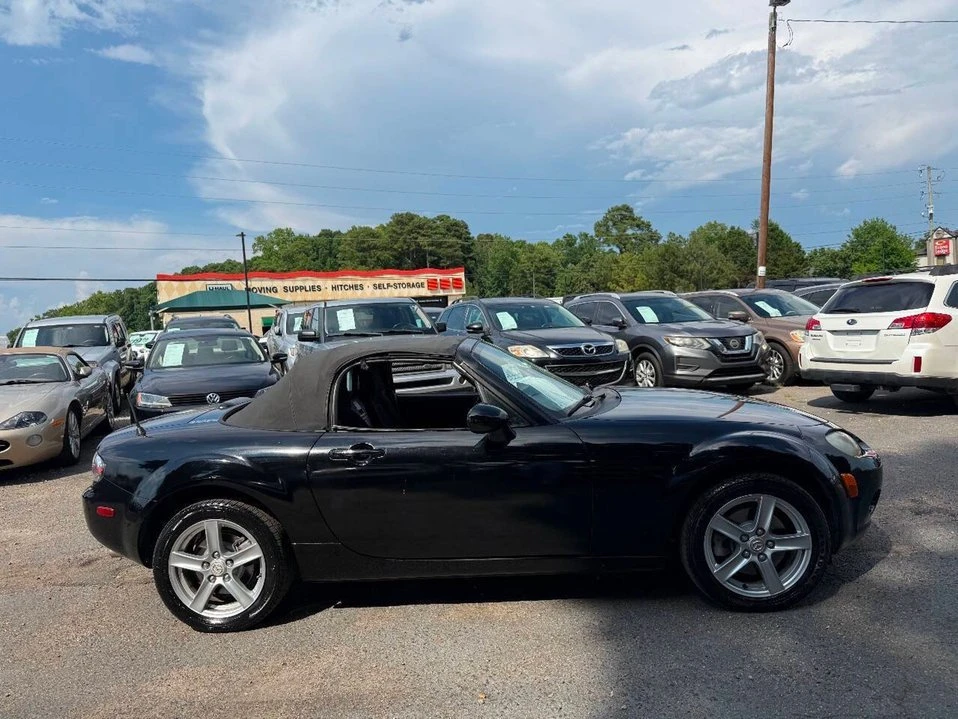 2006 Mazda NC MX-5 Miata - Image 10 of 20