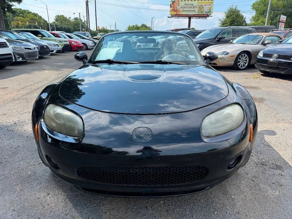 2006 Mazda NC MX-5 Miata - Image 2 of 20